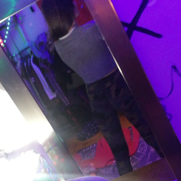 Snoopy shirt - Picture 3 of 3